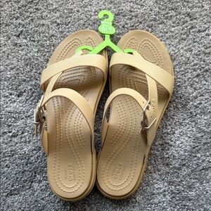 CROCS Iconic Comfort TalumCross-Strap Buckle Sandals *discontinued*